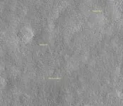 NASA/JPL 從軌道影像中辨認 Viking 2 著陸器的位置,連接軌道觀測與地面任務。
