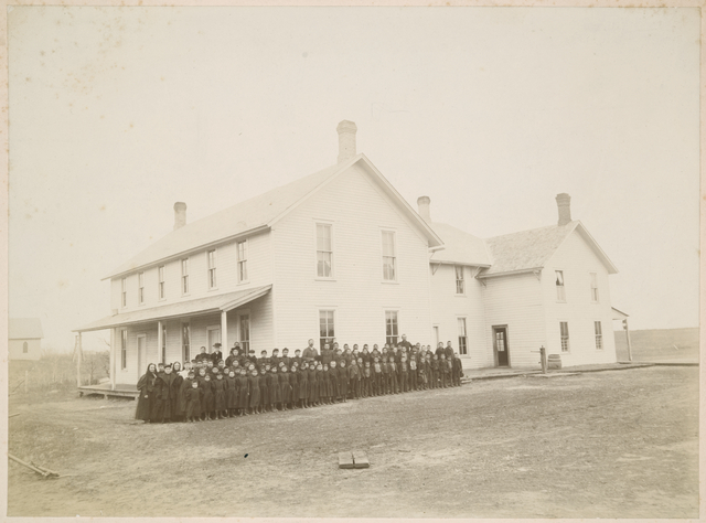 Native American boarding school-Children and teachers posed for photograph
